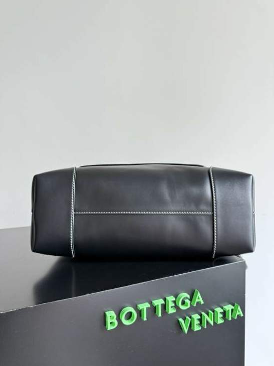 Picture of Bottega Veneta Handbags _SKUfw196404291fw